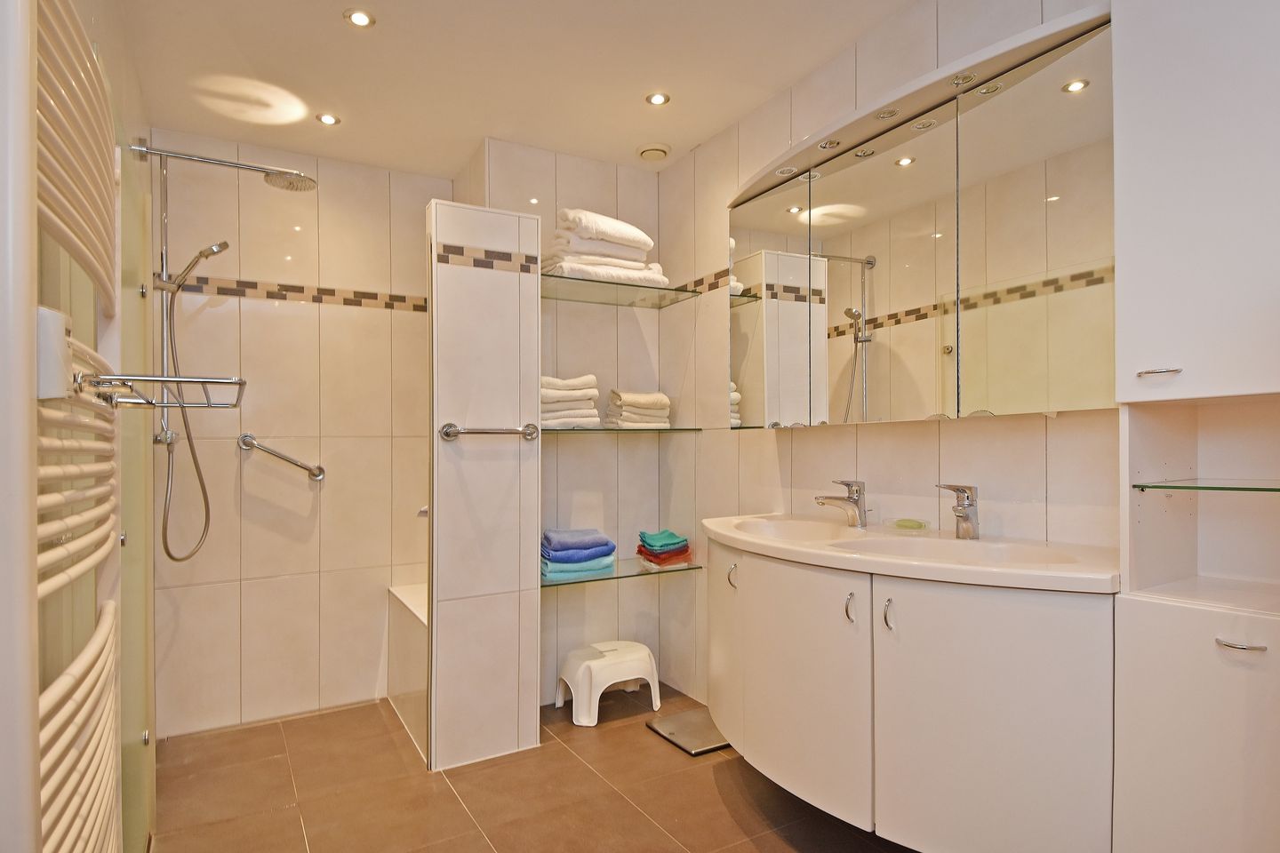 Photo 19 of Cees Laseurlaan 1013