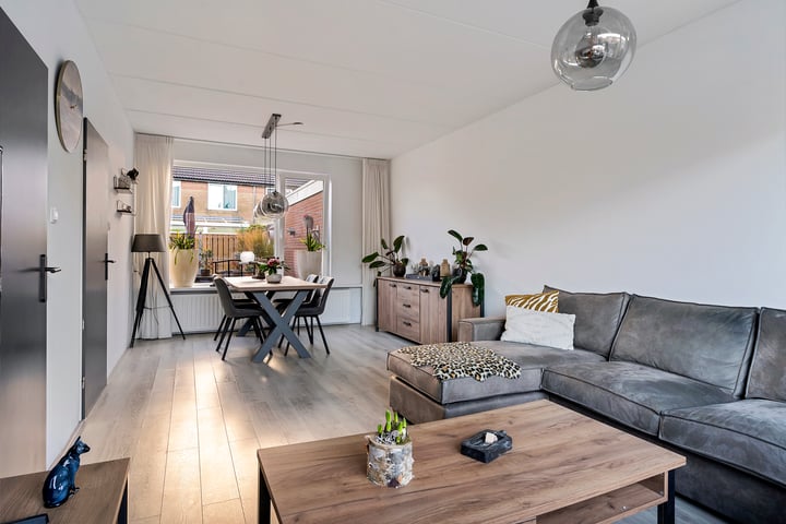 Bekijk foto 10 van Evert C. Slimstraat 7