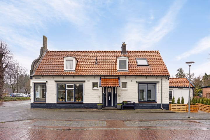 Foto 17 van Stationsweg 7-B