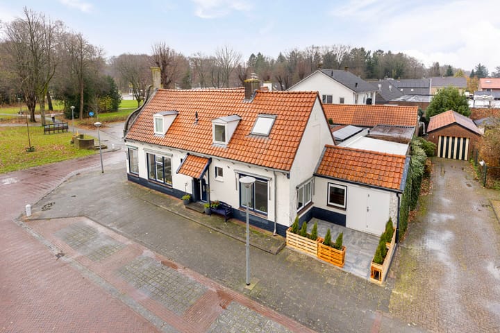 Foto 18 van Stationsweg 7-B