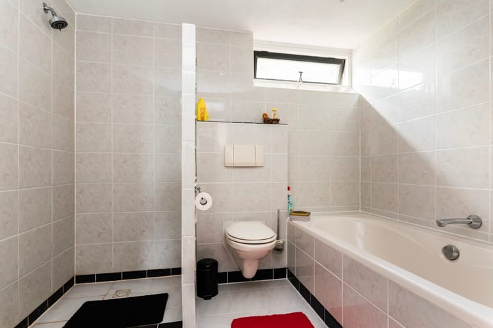 Photo 15 of Nieuwlandsweg 35