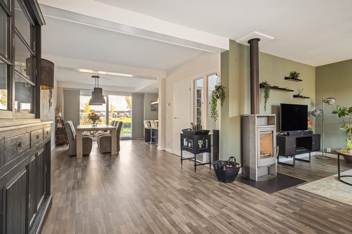 Foto 10 van Zeskanter 102