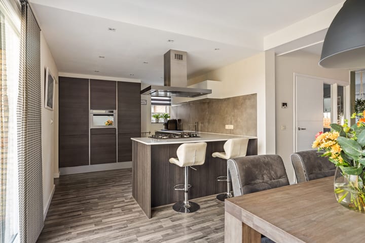 Foto 13 van Zeskanter 102