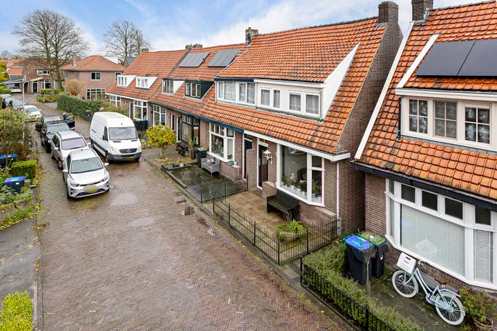 Foto 5 van van Ostadestraat 48