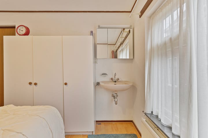 Photo 22 of Hoofdstraat 7