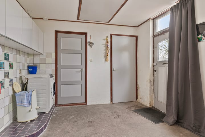 Photo 27 of Hoofdstraat 7