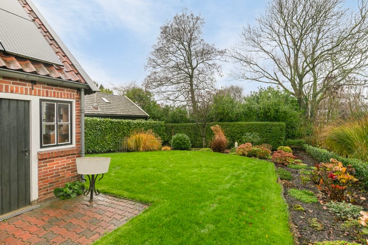 Photo 39 of Hoofdstraat 7