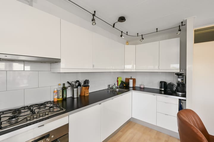 Foto 7 van C.H. Moensstraat 55