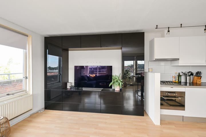 Foto 8 van C.H. Moensstraat 55