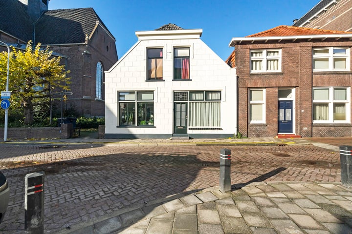 Bekijk foto 2 van Kerkstraat 4