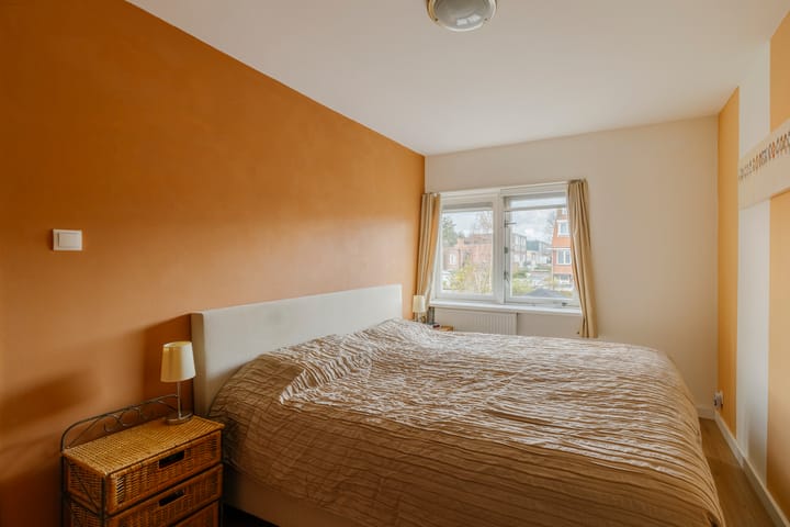 Foto 16 van Van 't Hoffstraat 1