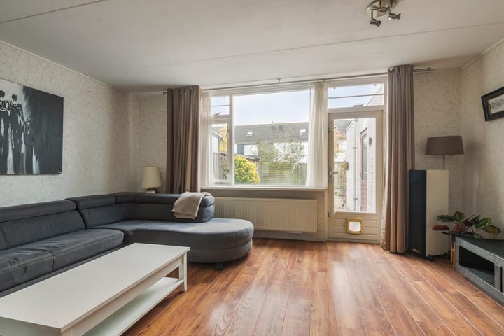 Foto 4 van L.C. van der Vlugtstraat 30