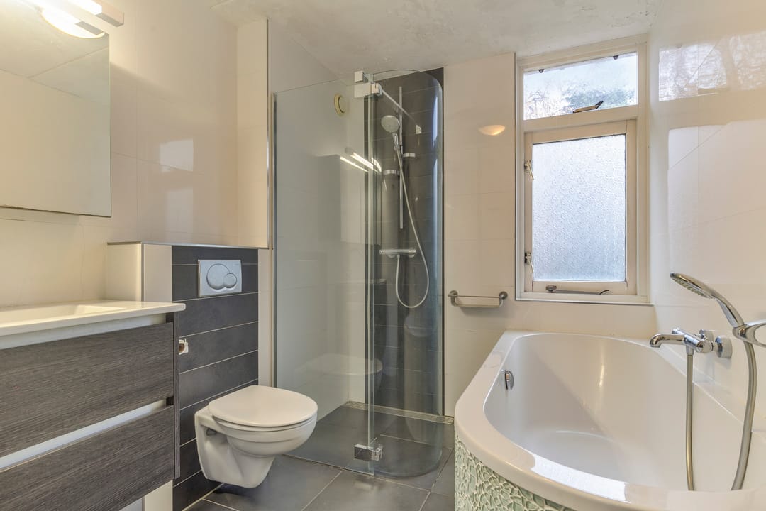 Foto 16 van L.C. van der Vlugtstraat 30