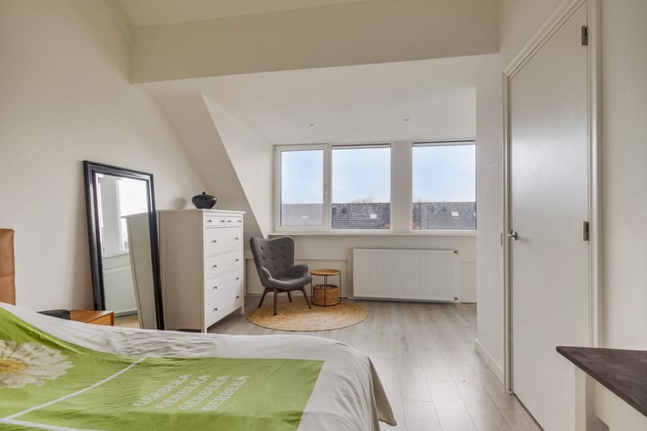 Foto 19 van L.C. van der Vlugtstraat 30