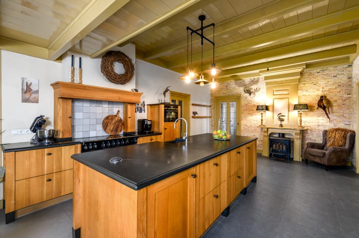 Foto 11 van Kommisjewei 168