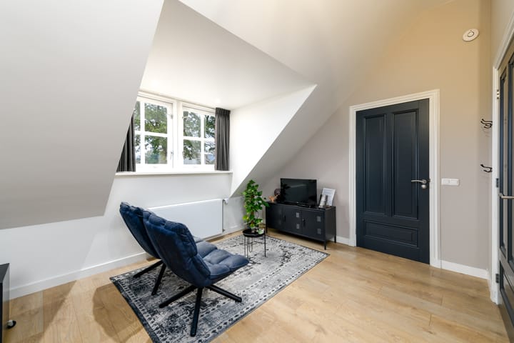 Foto 74 van Kommisjewei 168