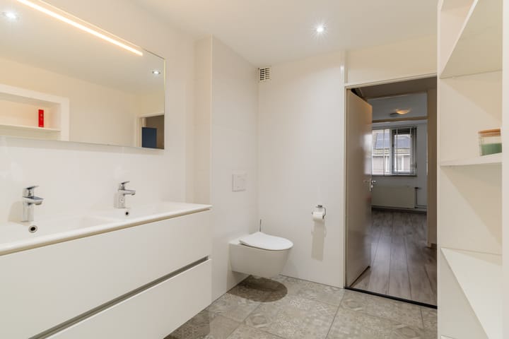 Foto 31 van Marssumstraat 15