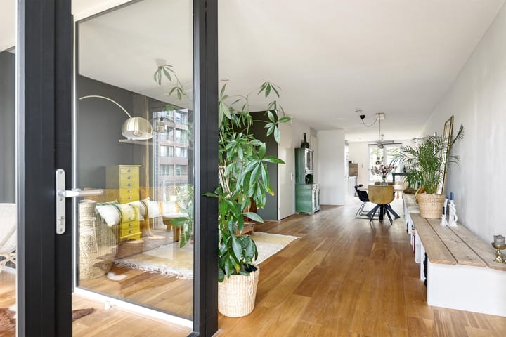 Foto 5 van Jan Tooropstraat 611