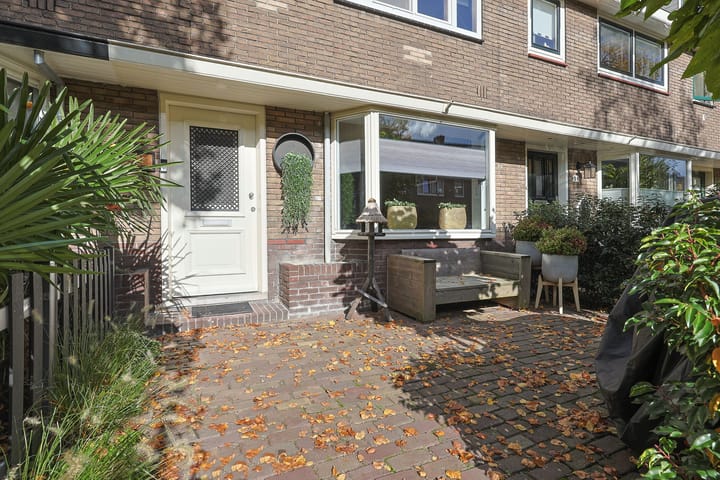 Foto 2 van Dahliastraat 30