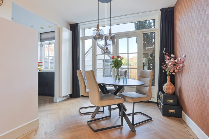 Foto 4 van Dahliastraat 30