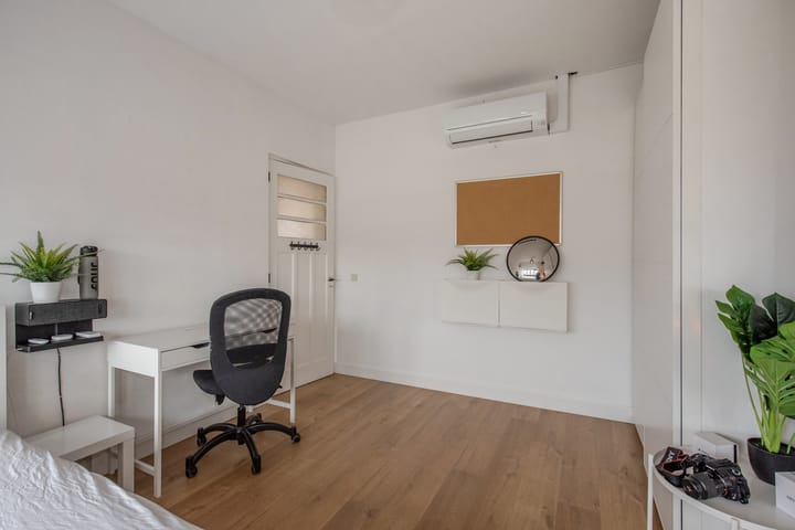 Foto 25 van De la Reyweg 235