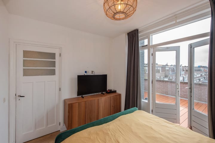 Foto 30 van De la Reyweg 235