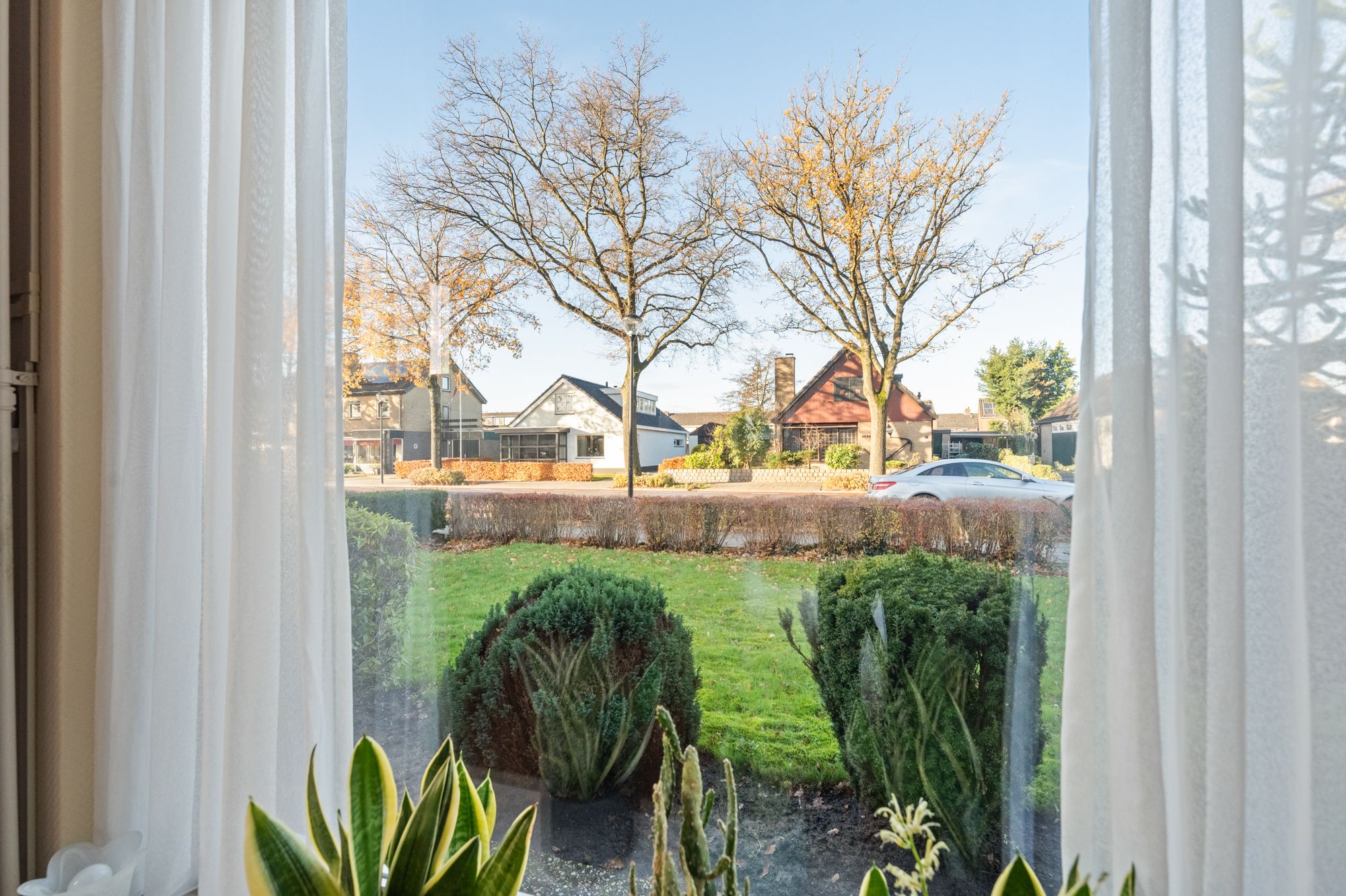 Photo 12 of Burgemeester van Engelenweg 205