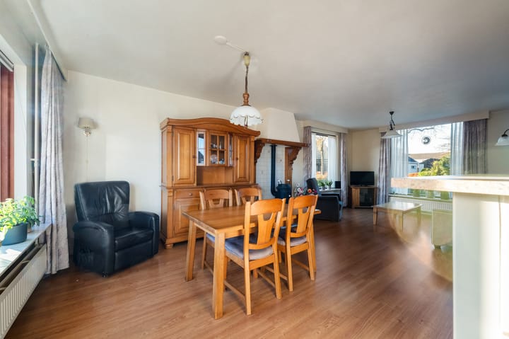 Foto 15 van Burgemeester van Engelenweg 205