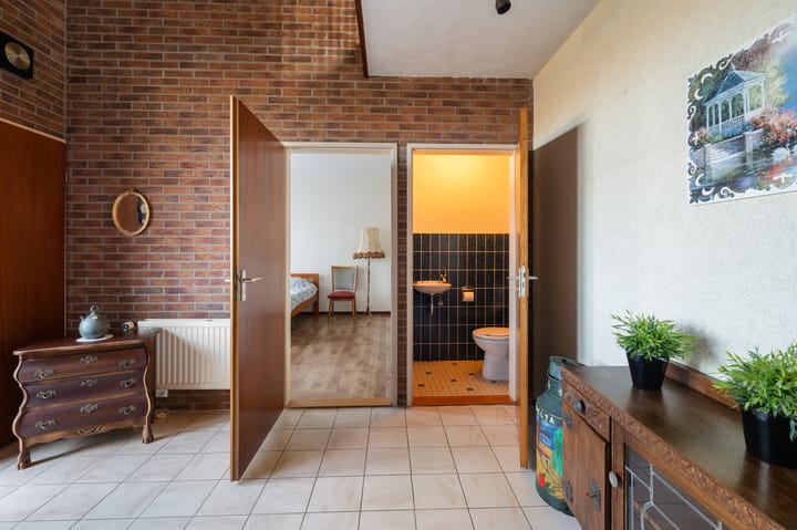 Foto 28 van Burgemeester van Engelenweg 205