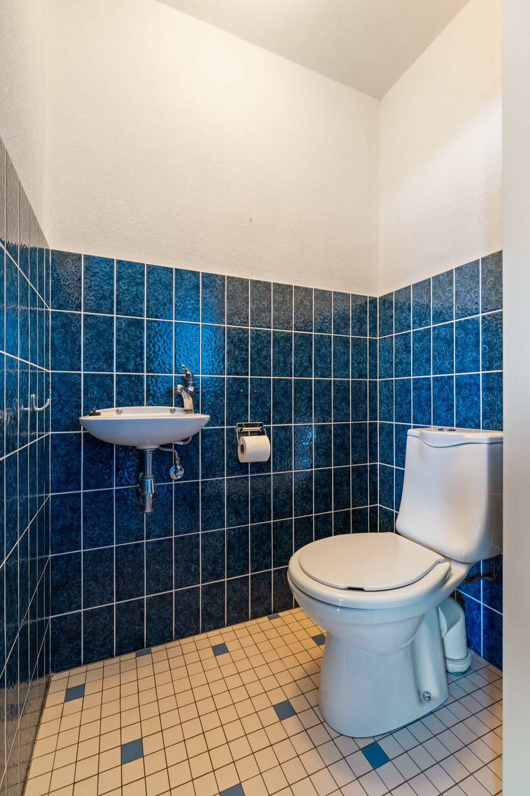 Photo 32 of Burgemeester van Engelenweg 205