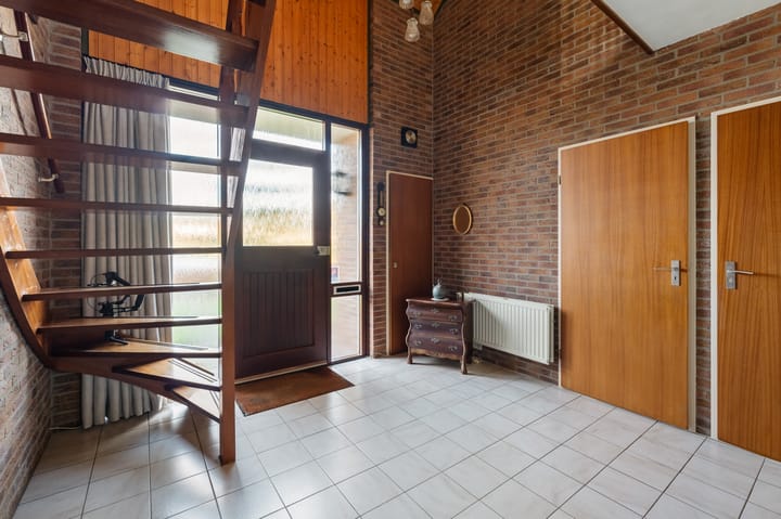 Foto 34 van Burgemeester van Engelenweg 205