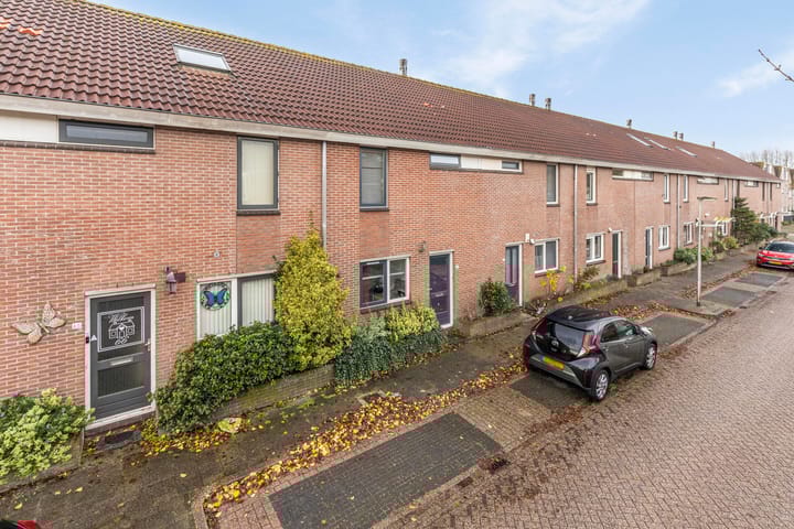 Foto 1 van Veenweidestraat 64