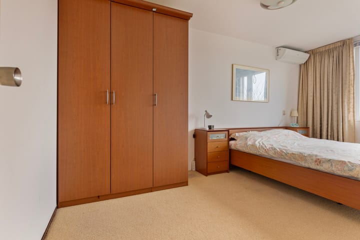 Foto 10 van Veenweidestraat 64