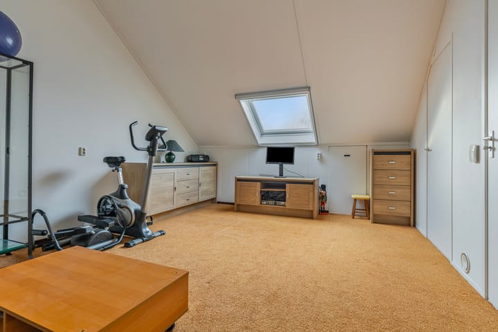 Foto 19 van Veenweidestraat 64