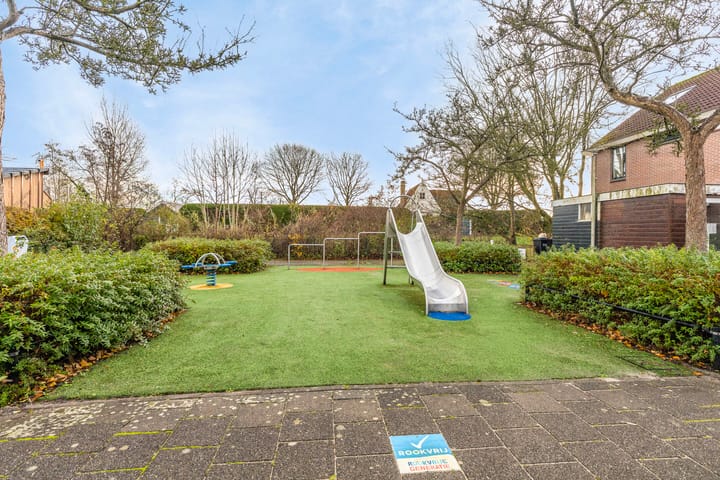 Foto 24 van Veenweidestraat 64