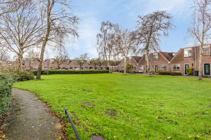 Foto 25 van Veenweidestraat 64