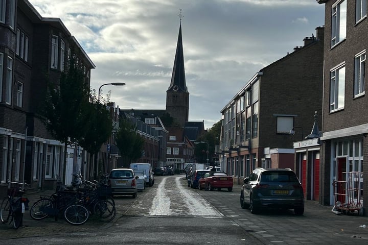 Bekijk foto 46 van Tulpstraat 7