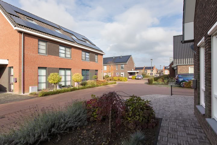 Foto 6 van Cedric Mardonstraat 1