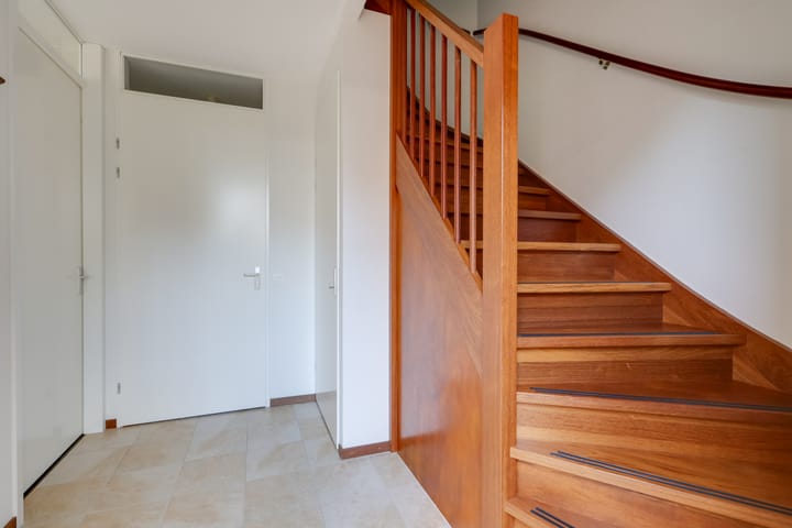 Foto 9 van Cedric Mardonstraat 1