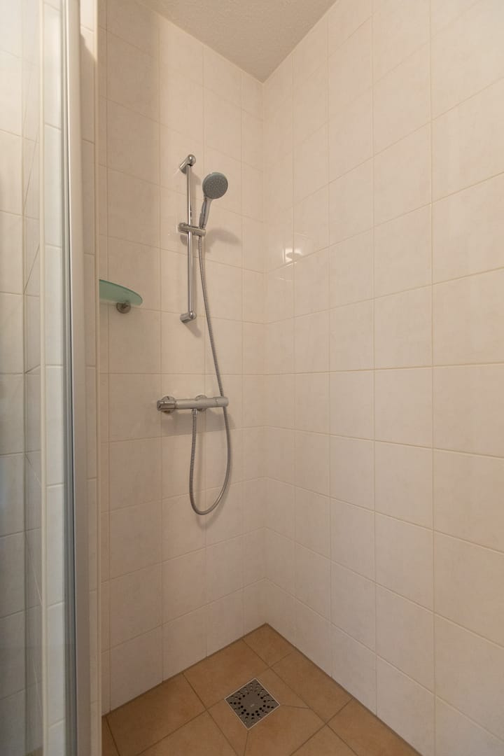 Foto 24 van Cedric Mardonstraat 1