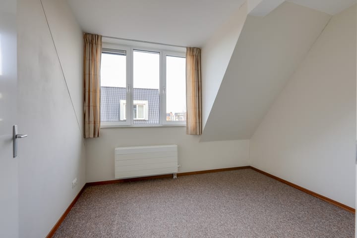 Foto 30 van Cedric Mardonstraat 1