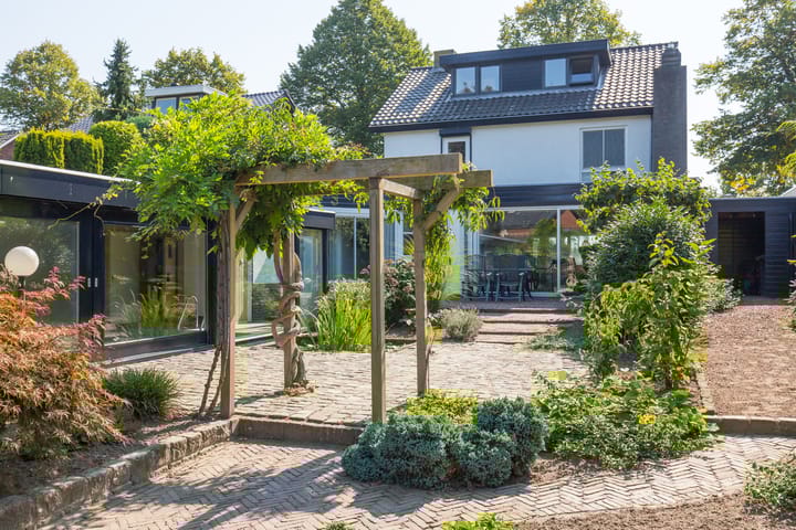 Foto 18 van Tolhuisstraat 9