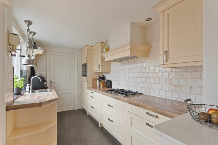 Foto 10 van Dick Tolstraat 34