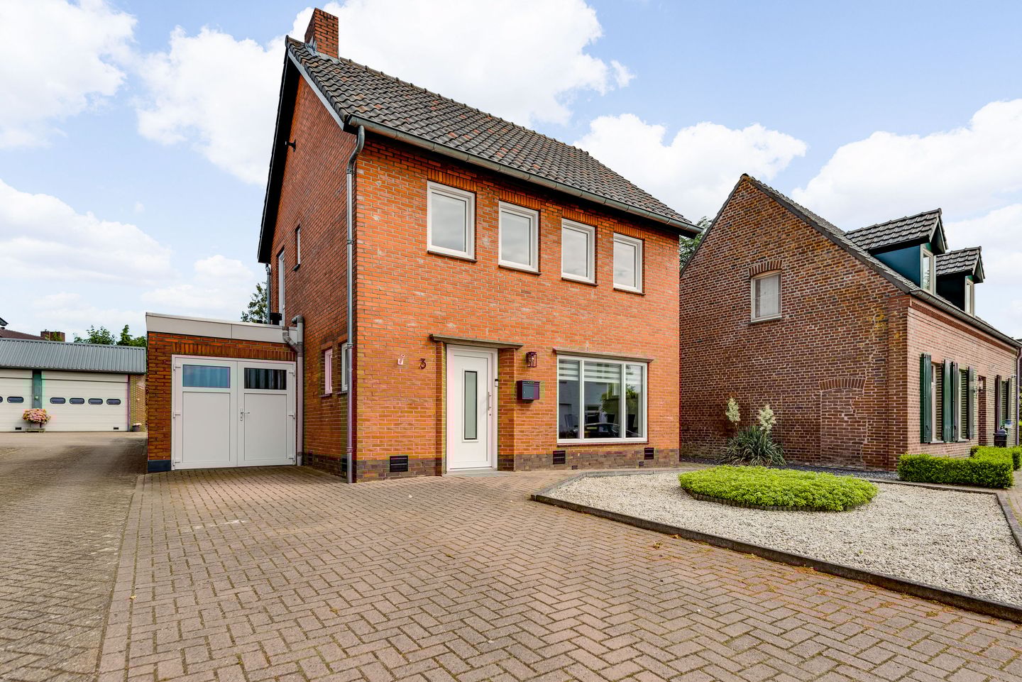 Foto 1 van Dorpsstraat 3