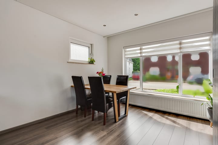 Photo 9 of Dorpsstraat 3