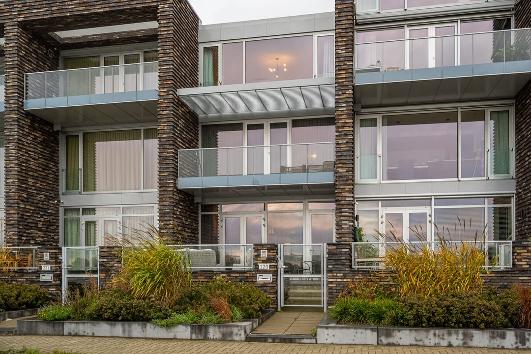 Foto 1 van Santplaet 220