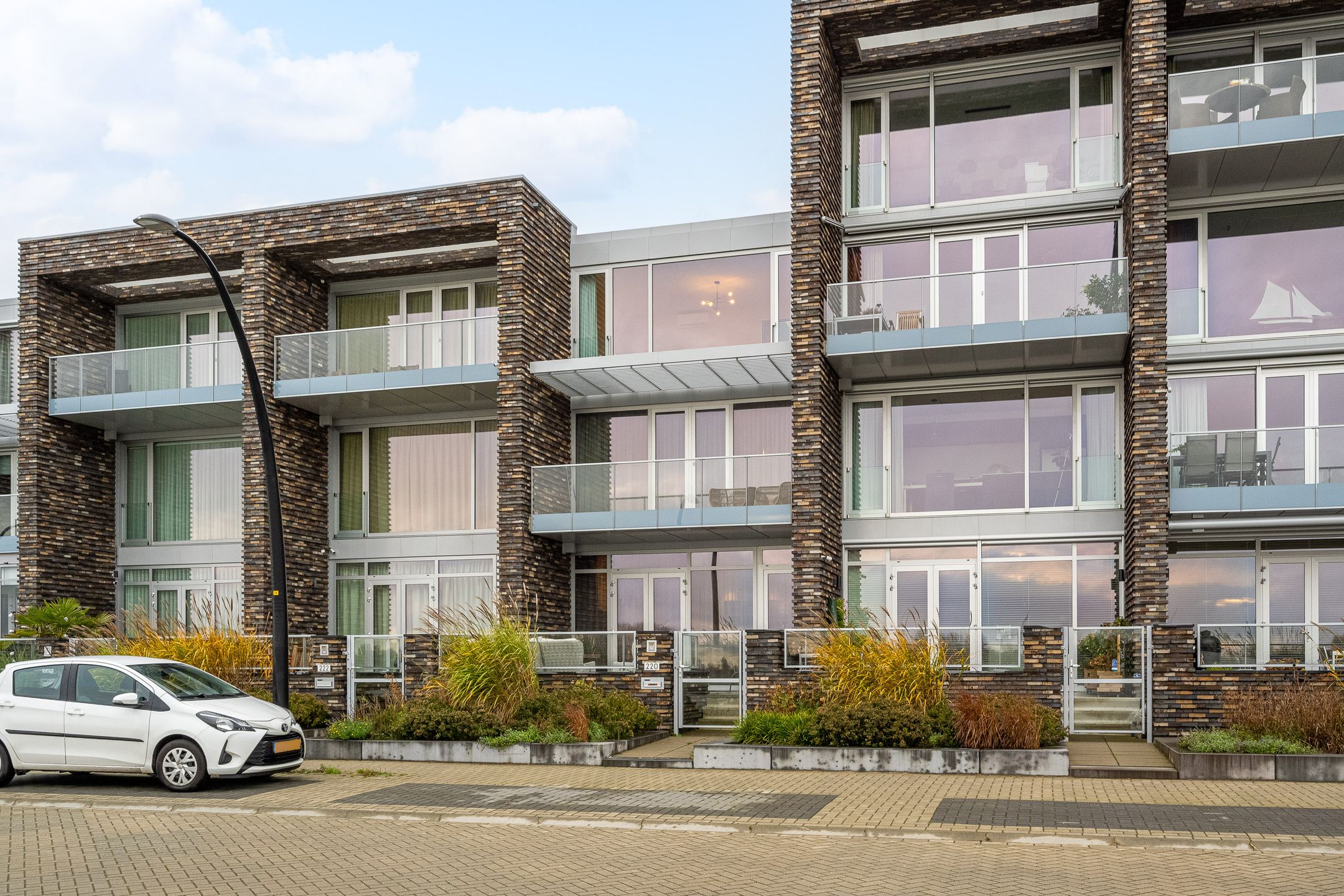 Foto 48 van Santplaet 220