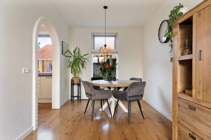 Foto 13 van Ridder van Cuijkstraat 44