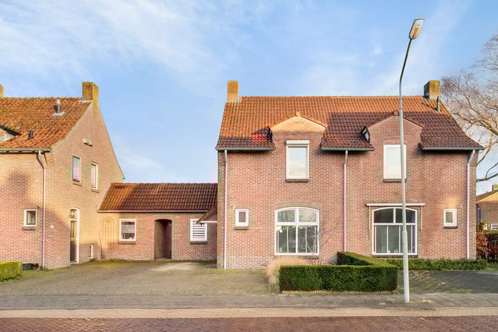 Foto 35 van Ridder van Cuijkstraat 44