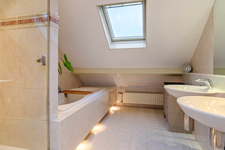 Foto 20 van Marijnenlaan 67